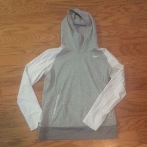 Nike hooded sweatshirt M